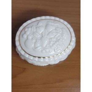 Lenox 1998 "Fruits of Life" Lidded Cream with Gold Trim Keepsake Trinket Box